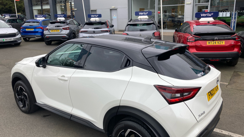 Nissan Juke 1.0 DiG-T 114 N-Connecta 5dr Petrol Hatchback